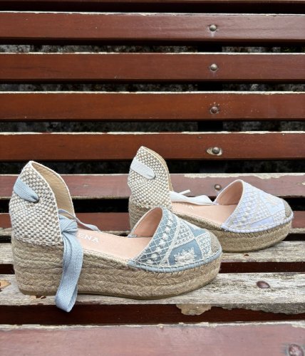 Photo post from almareafootwear.