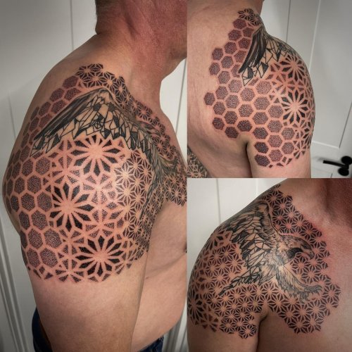 Photo post from lovetattoossandhurst.