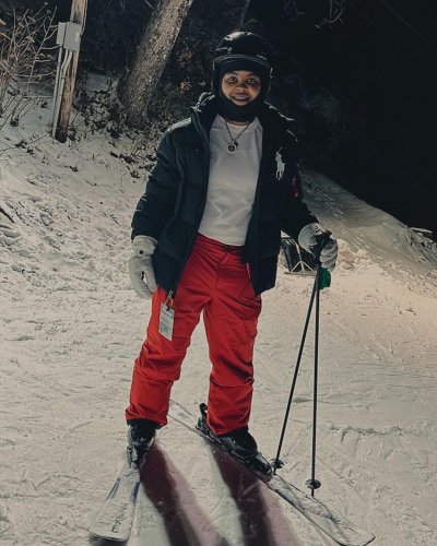 Carousel post from tye.2xx.