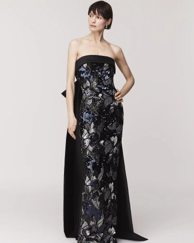 Carousel post from jolibride.