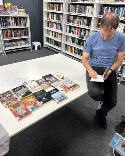 Carousel post from ellacuriazurbaranbhi.