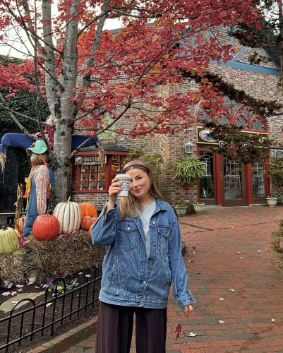 Carousel post from sophielouisestein.