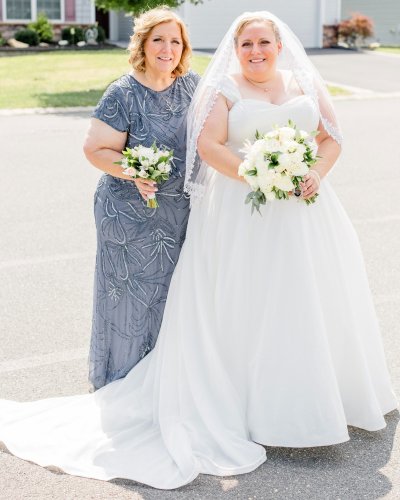 Photo post from thecurvybridenj.