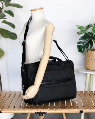 Carousel post from bags_backpack2nd.