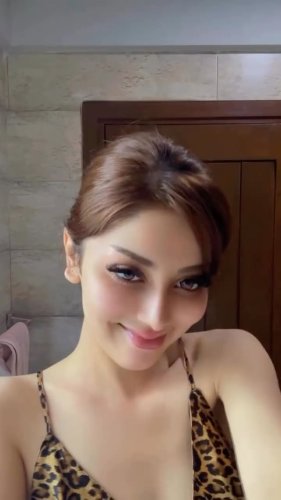 Video post from alizehshahofficial.