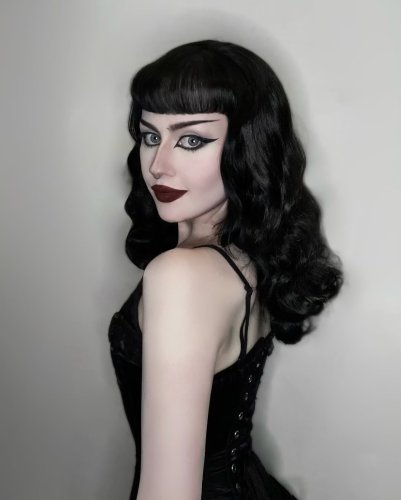 Carousel post from annabelles_wigs.