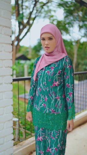 PostPhoto