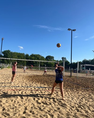 Carousel post from epicvball.