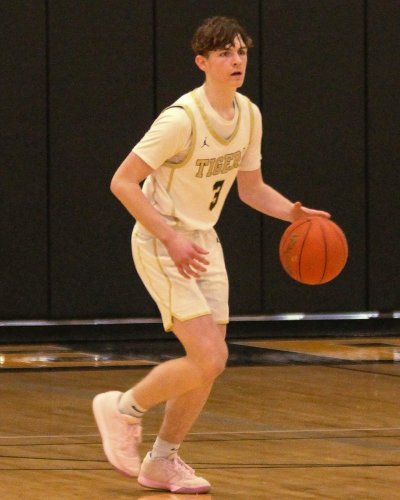 Carousel post from bvtigernews.