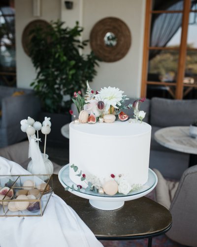 Carousel post from suesseboutique.