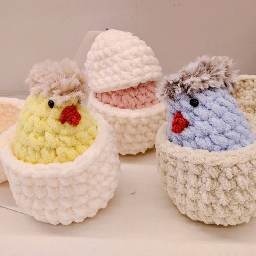 Carousel post from niftygiftynorfolk.