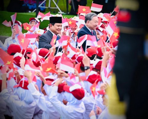 PostPhoto