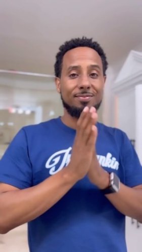 Video post from mixedchickshair.