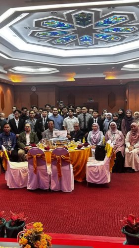 PostPhoto