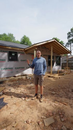 Video post from qc.builders.