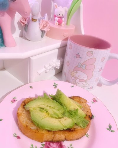 Photo post from margaritabloom.