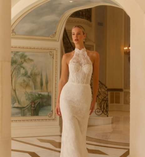 Carousel post from jolibride.