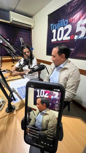 Video post from la102fm.