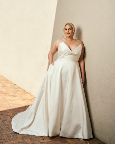 Photo post from thecurvybridenj.