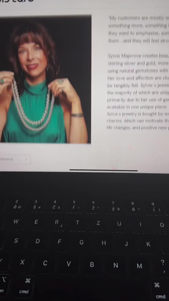 Video post from sylviemajerova.