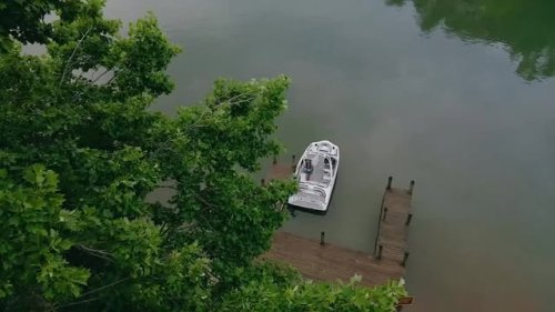 Video post from bertsmegamall.