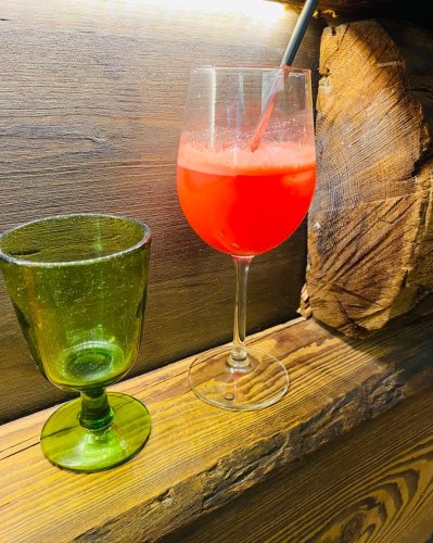 Photo post from miditreizepontarlier.