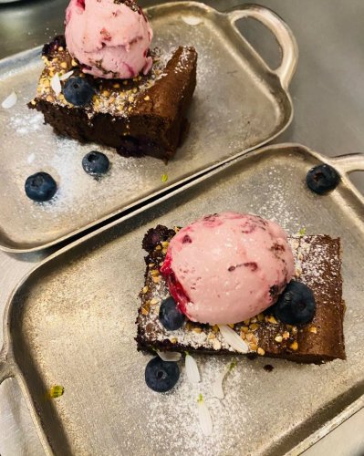 Photo post from miditreizepontarlier.