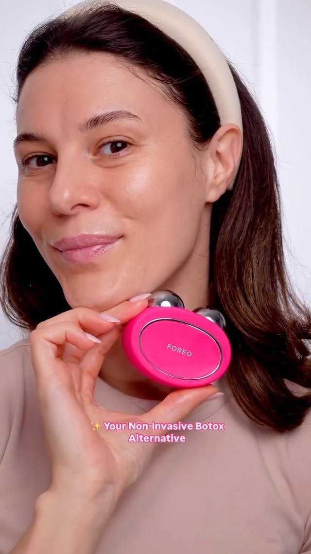 FOREO BEAR™ mini | Dispositivo de Microcorrente Compacto | Lifting