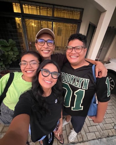 PostPhoto