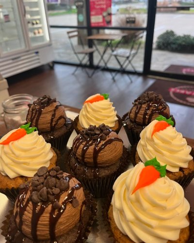 Photo post from smallcakestyler.