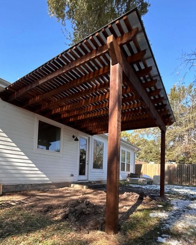 Carousel post from loosianafenceandpatios.