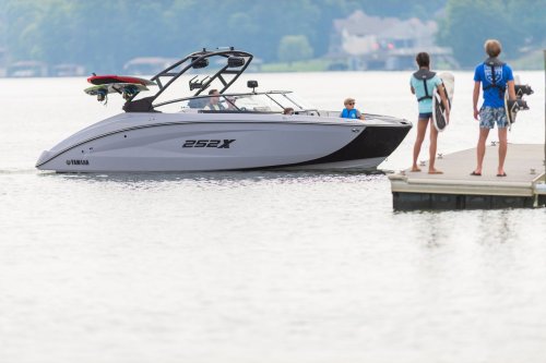 Photo post from bertsmegamall.