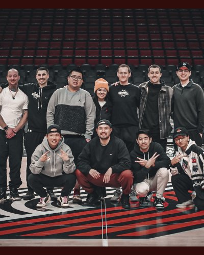 Carousel post from theroundleague.