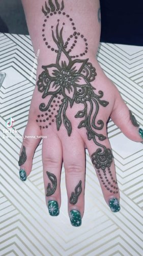 Video post from egyptian_henna_tattoos_florida.