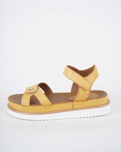 Carousel post from ossoshoes.