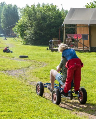 Carousel post from glampings.