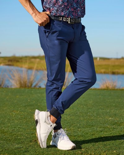 Carousel post from scottsdalegolf.