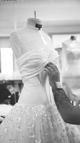 Video post from jolibride.