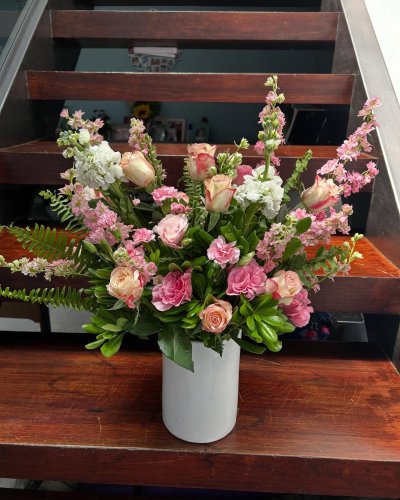 Carousel post from la_gifteria.