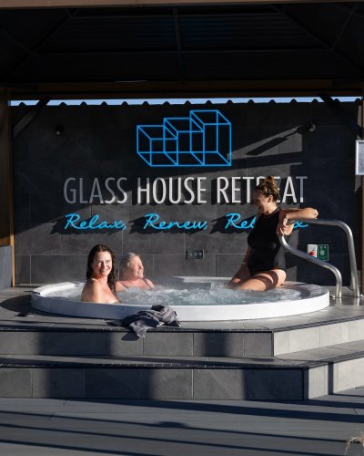 Photo post from glasshouseretreat.