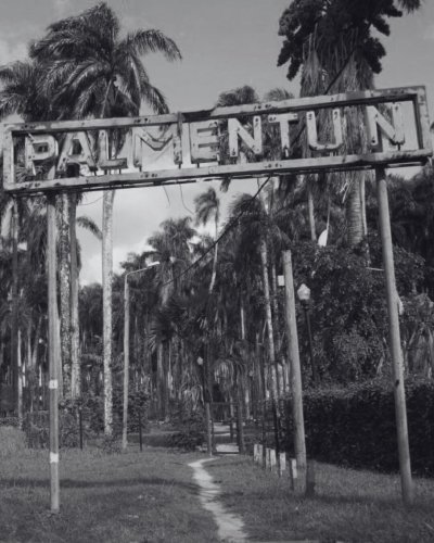 PostPhoto