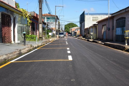 Carousel post from ananindeuapma.