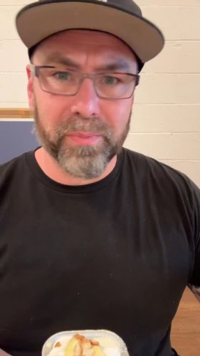 Video post from famous_creations_catering.