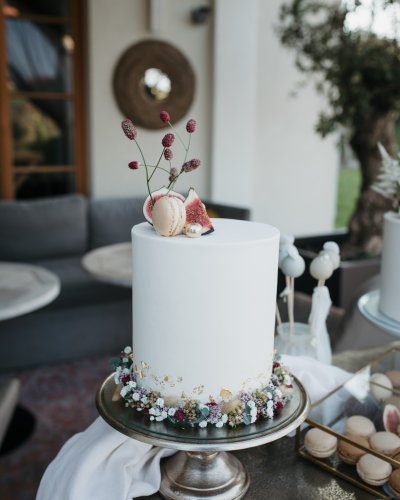 Carousel post from suesseboutique.