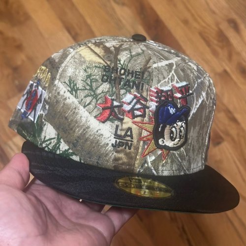 Carousel post from exclusive.fitted.