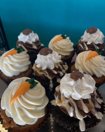 Photo post from smallcakestyler.