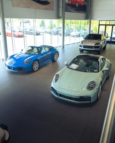 Carousel post from porschewarrington.