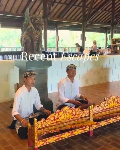 Carousel post from bluesky.escapes.