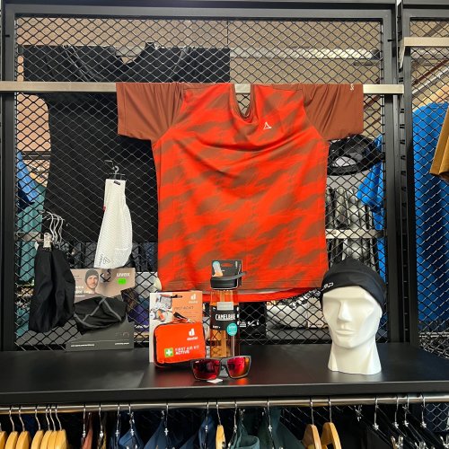 Carousel post from sportshopkarrer.