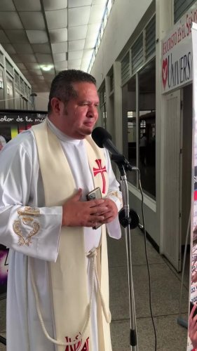 Video post from la102fm.